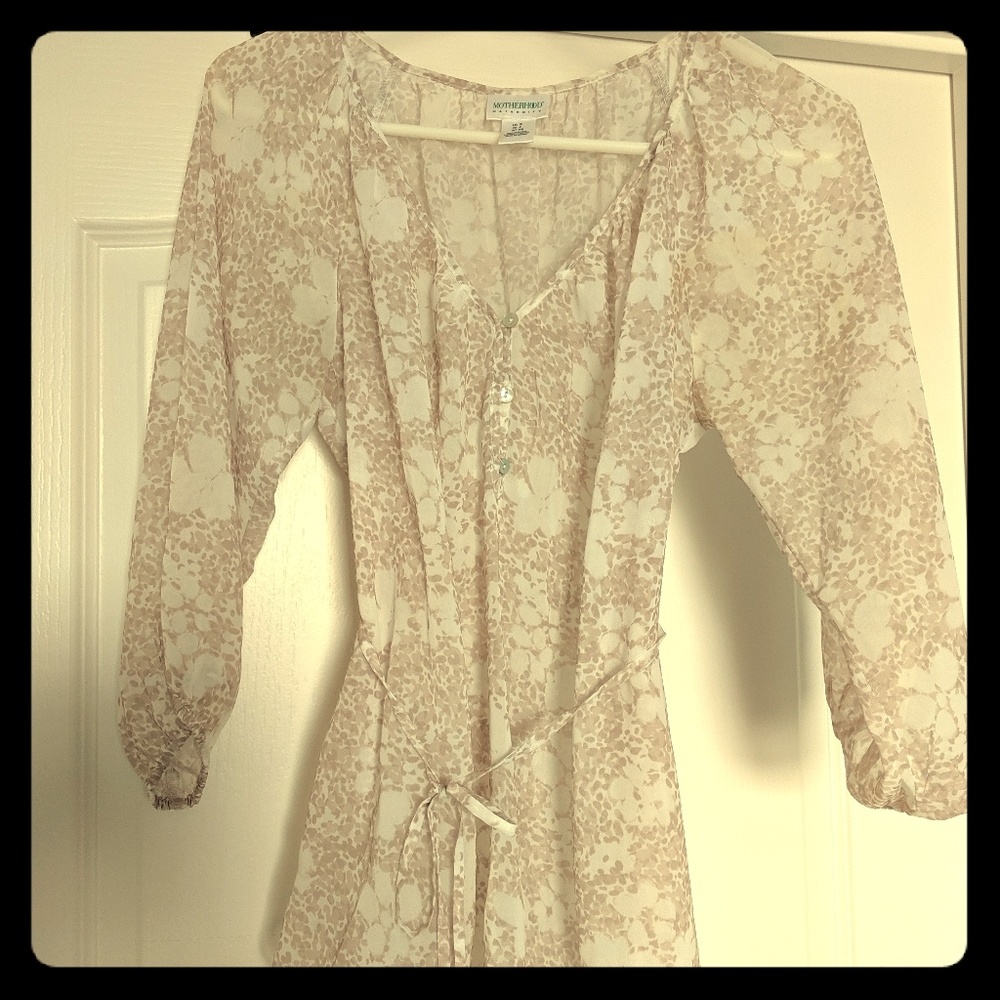 Motherhood Maternity dressy top